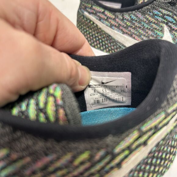 Nike Shoes Roshe Run Flyknit WMNS “Multi-Color” 2024 - Picture 8 of 8